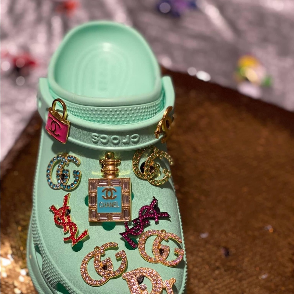 Custom Crocs Ad - Picture 9 of 9